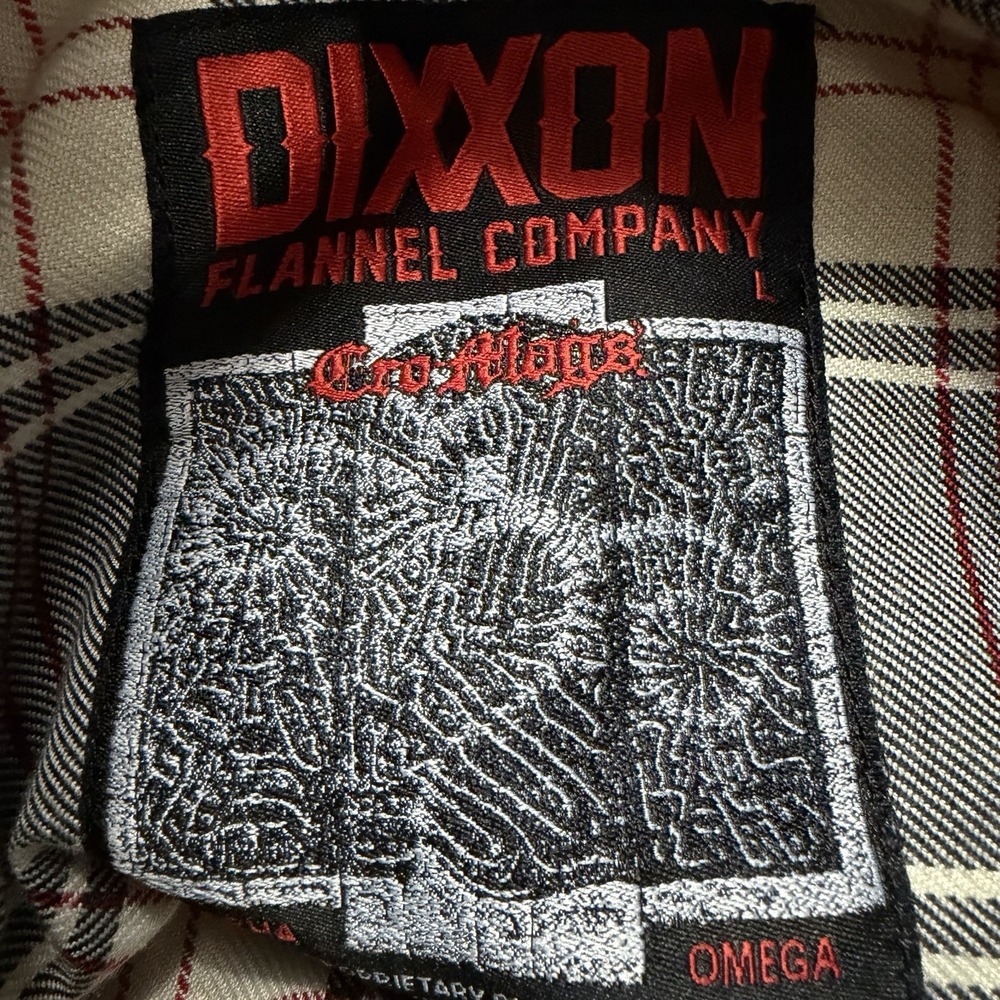 Dixxon Flannel Co CRO MAGS Mens Large Button Down Shirt Cream Black Red Plaid - Picture 8 of 8